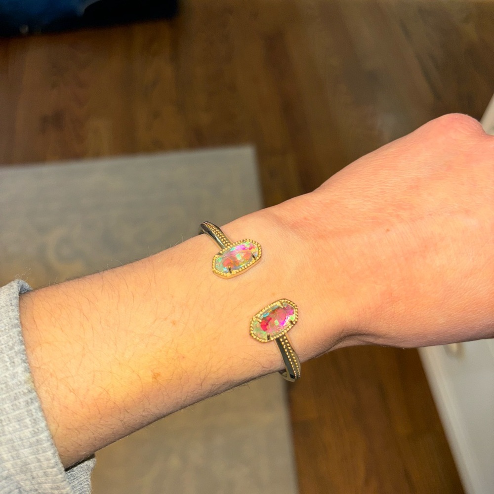 Kendra Scott Elton Cuff Bracelet in Dichroic Glass